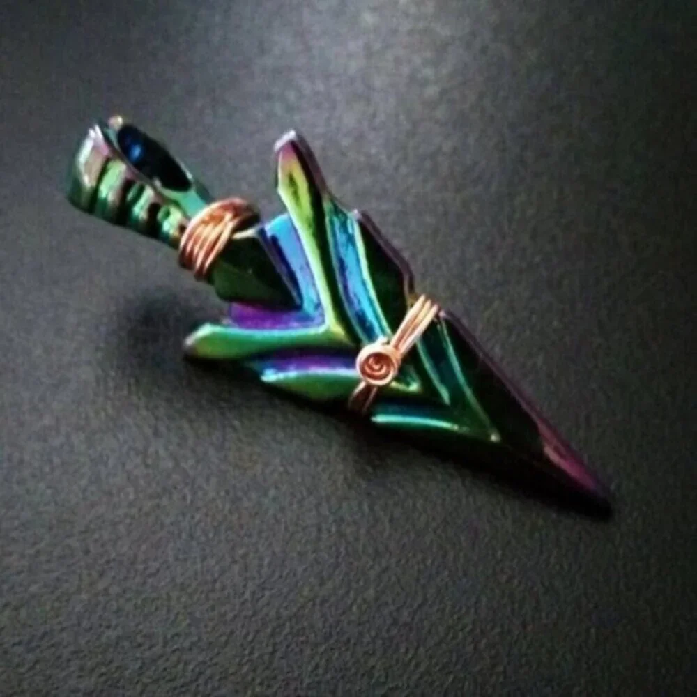 Electroplated Arrowhead + Skull Pendant - Peacock Colors - Spunky Energetic Vibe